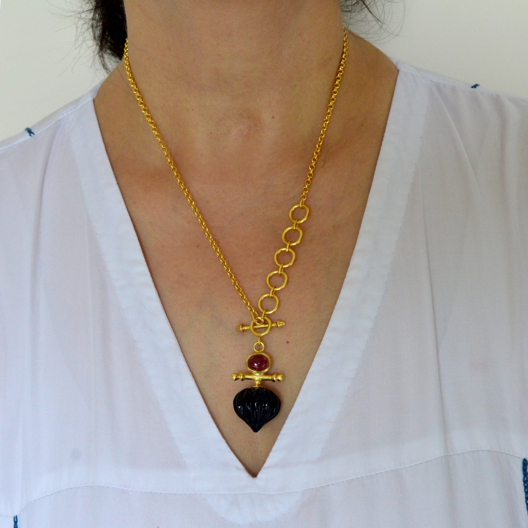 Nanda necklace