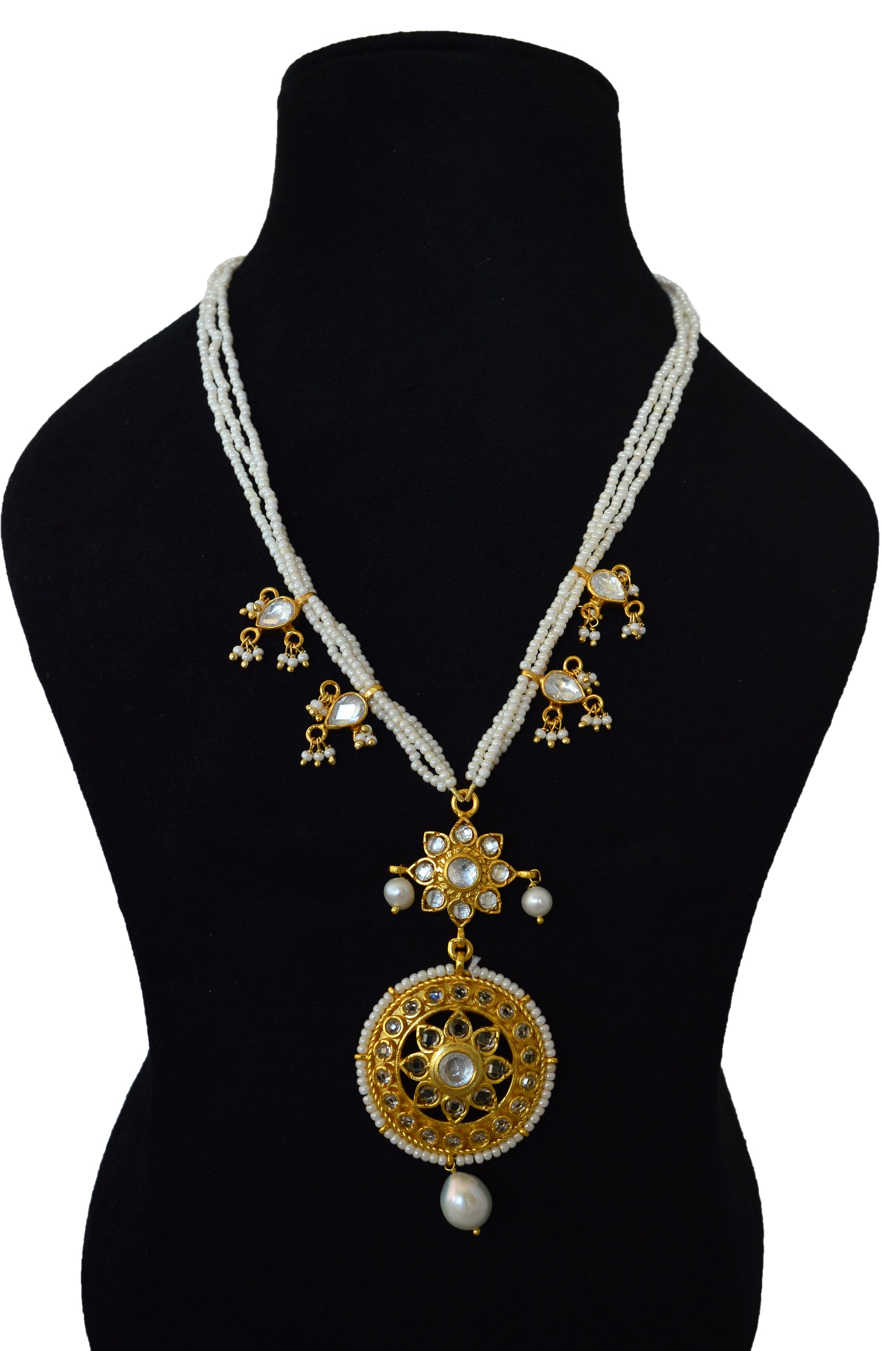 Jasmine necklace