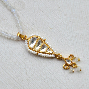 Priya necklace ivory