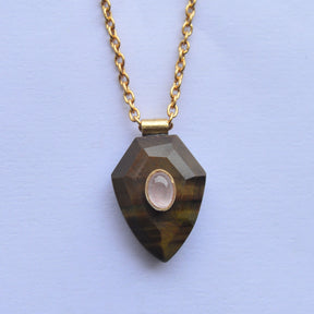 Urvashi necklace brown