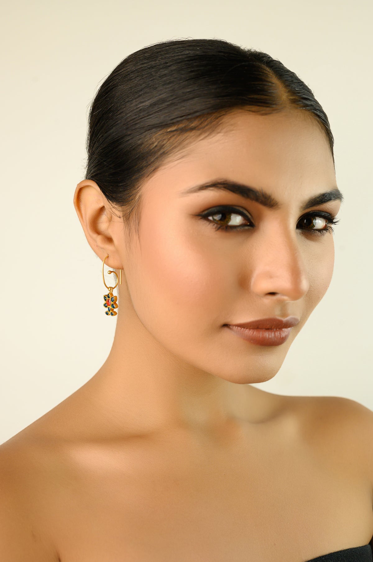Zoya Earrings