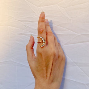 Crescent ring
