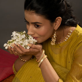 Meera Bangle