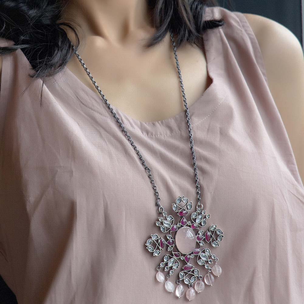 Rosh Necklace